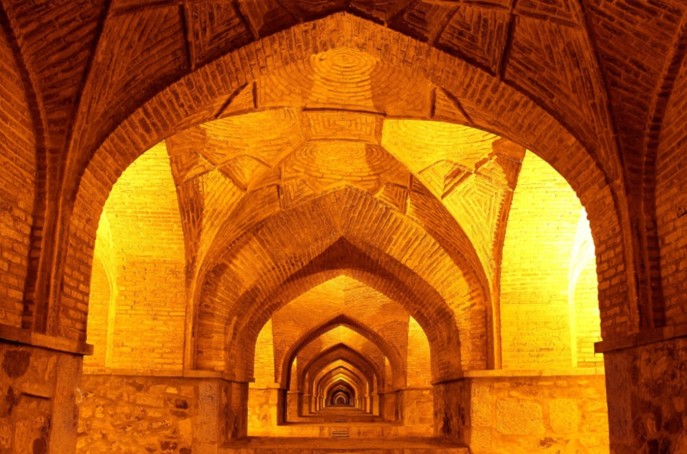 Si-o-seh Pol- isfahan- iran